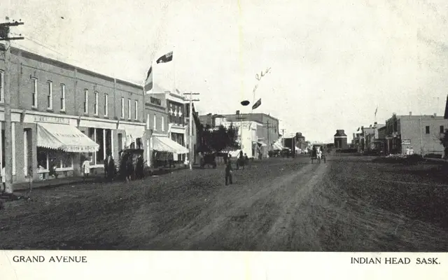 Grand Avenue, Indian Head